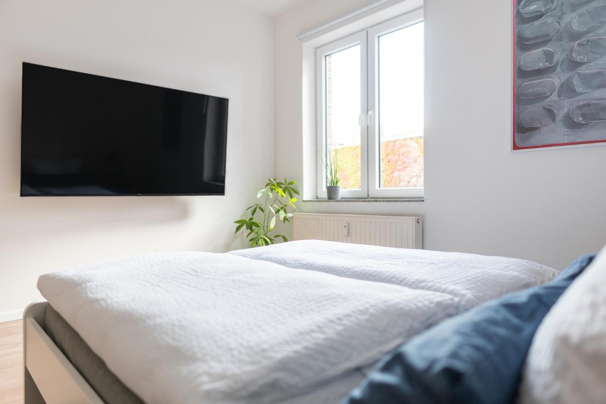 Luxurioeses Apartment, 10Min Innenstadt, Parkplatz Erfurt Dış mekan fotoğraf
